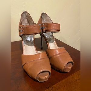 Michael Kors Heels Size 7.5